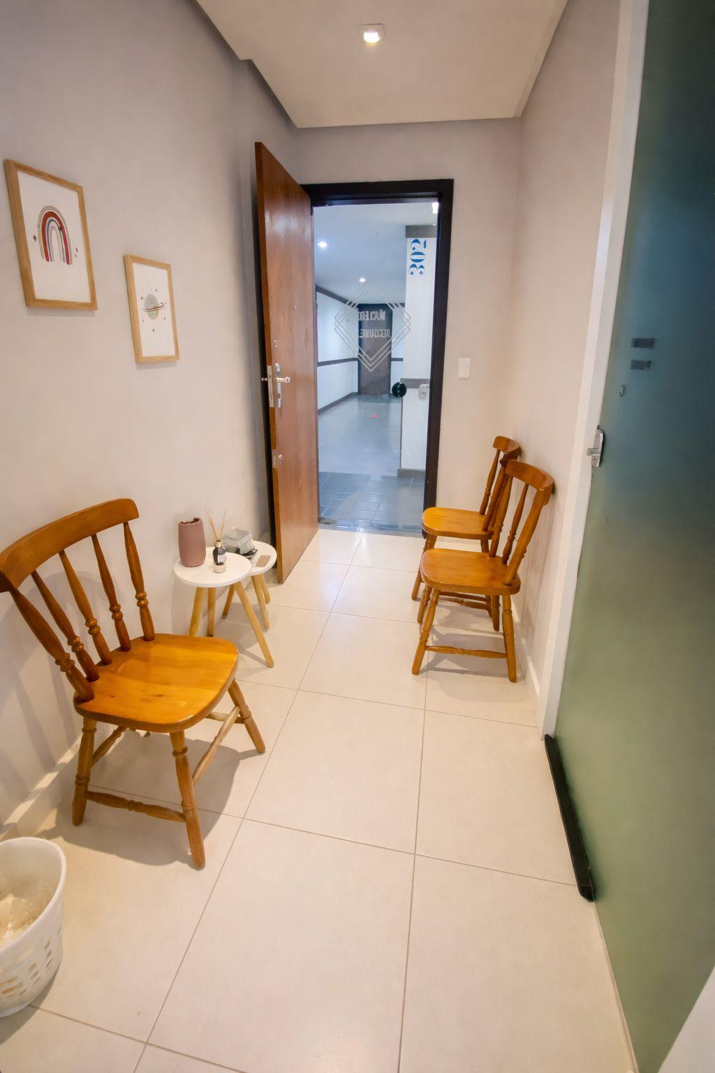 Sala de Espera Núcleo Reconvexo